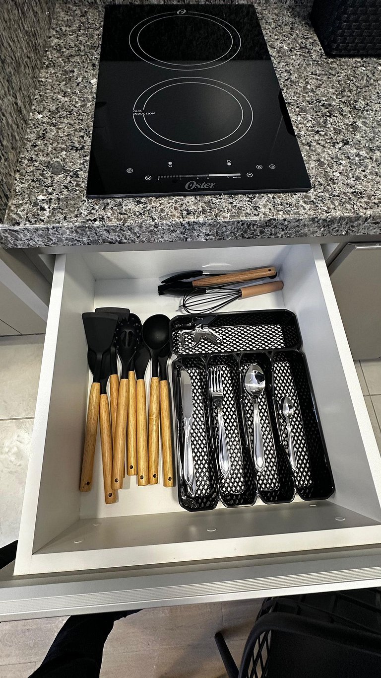 Studio Novo e Moderno | Ecoville | Próx. Barigui